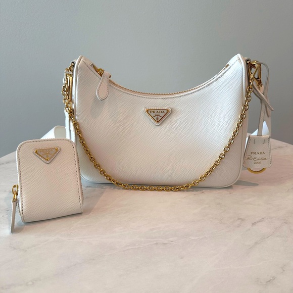 Prada new in box Reidition 2005 - Picture 5 of 11